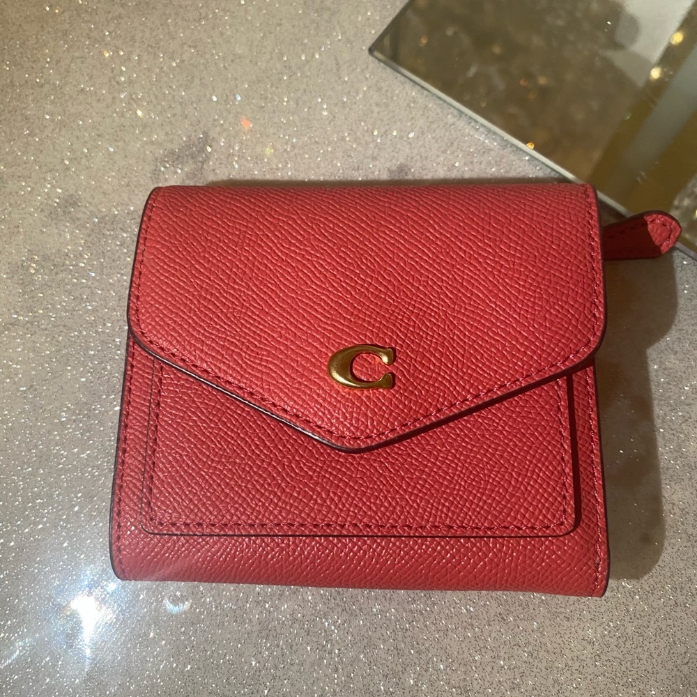 Deep pink card case